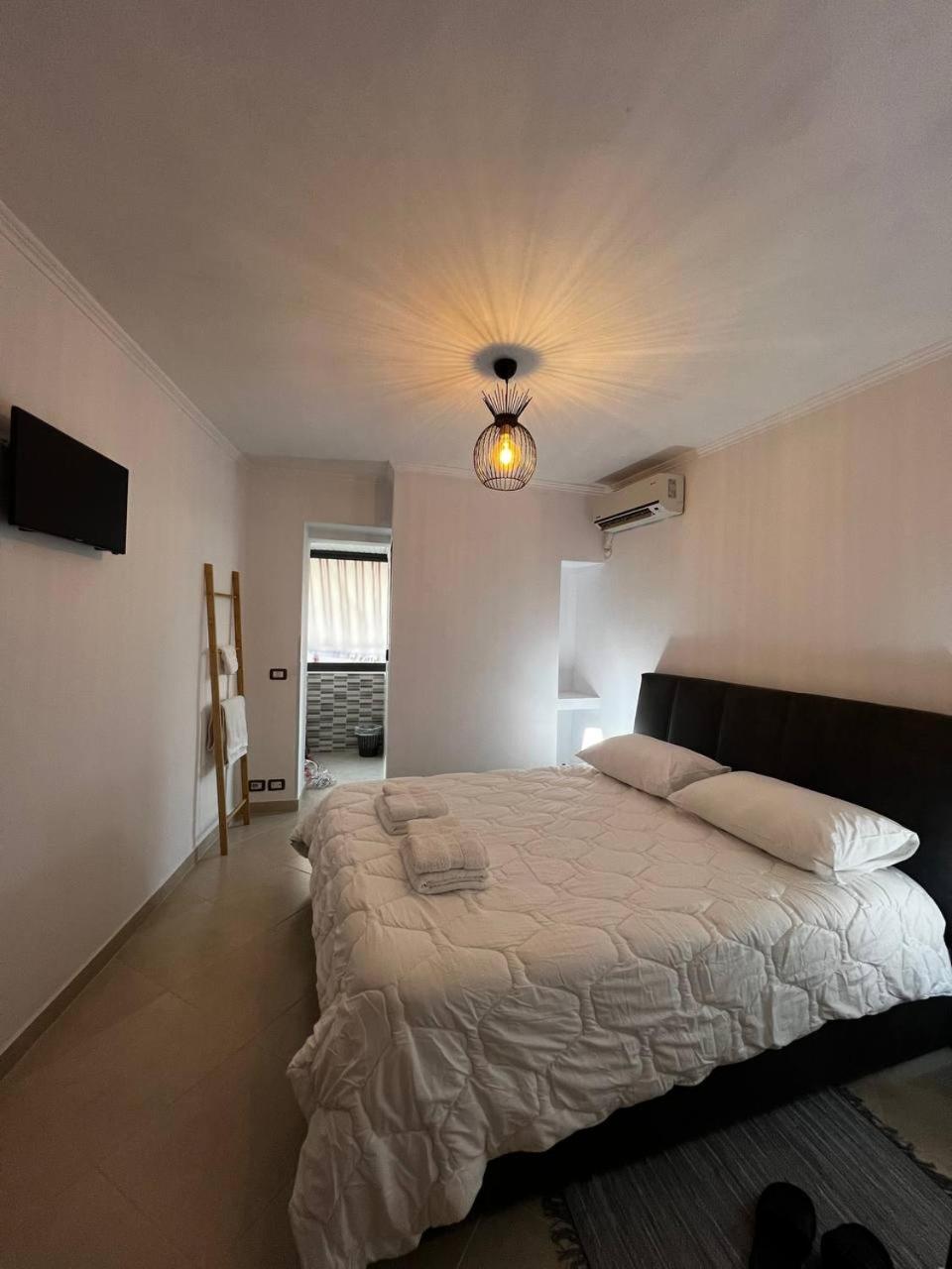 Xhelo'S Rooms Tiran Dış mekan fotoğraf